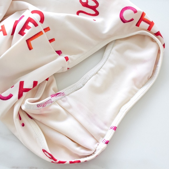 Rare Chanel Vintage 1996 White Rouge 96P Swimsuit - Picture 12 of 13